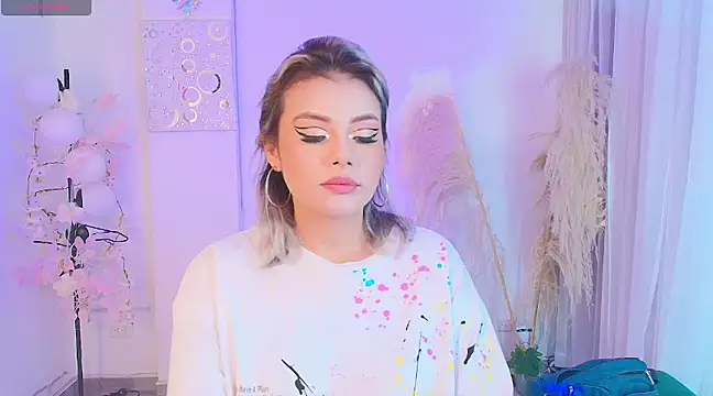 Ladydream1 online show from 20, 2, 2025