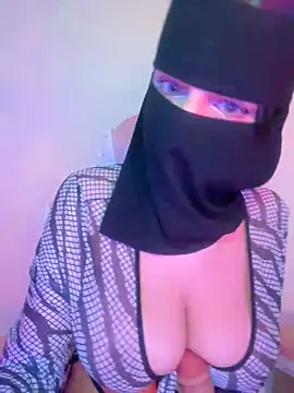 shanelle0 online show from 28, 1, 2025