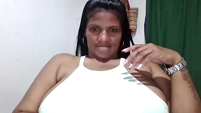 alejandraboobs07 online show from 25, 3, 2026