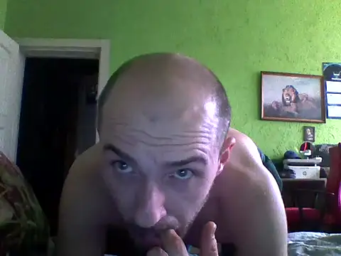STANISLAW621162 online show from 4, 7, 2026