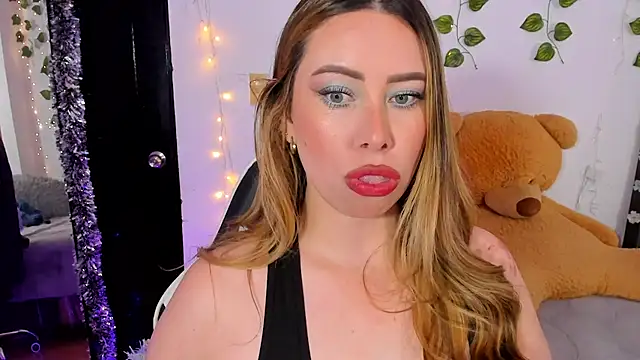 JanneKim online show from 12, 4, 2026