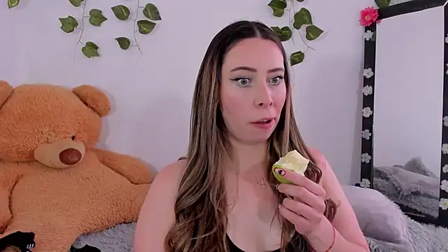 JanneKim online show from 14, 9, 2025