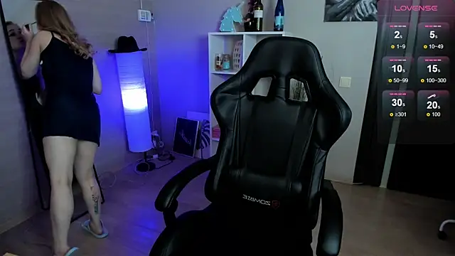 LianaBright online show from 18, 10, 2025