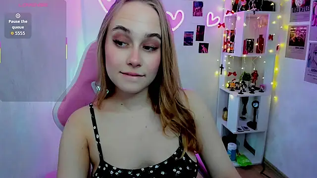 LianaBright online show from 7, 2, 2026