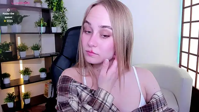 LianaBright online show from 16, 5, 2026