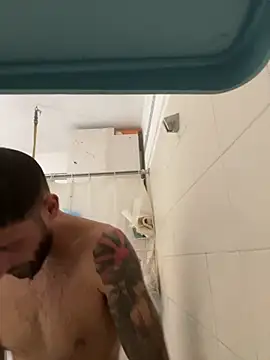 Snapshot of chavito2223 chatting on 23, 9, 2025 chavito2223 online show from 23, 9, 2025