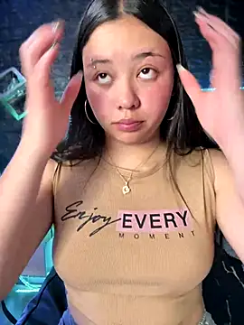 Paloma  LS online show from 8, 9, 2025