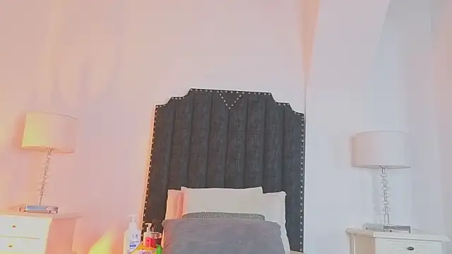 samanta william online show from 25, 9, 2025