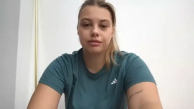 Krystal Tx online show from 28, 9, 2025