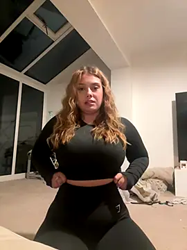 Krystal Tx online show from 21, 9, 2025