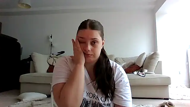 Krystal Tx online show from 5, 5, 2026