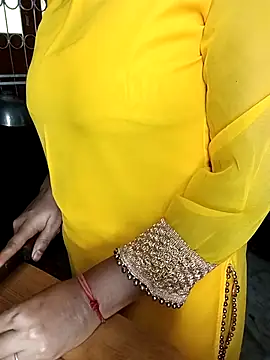 EeshaBhabi online show from 5, 3, 2026