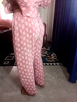 Snapshot of EeshaBhabi chatting on 13, 2, 2026 EeshaBhabi online show from 13, 2, 2026