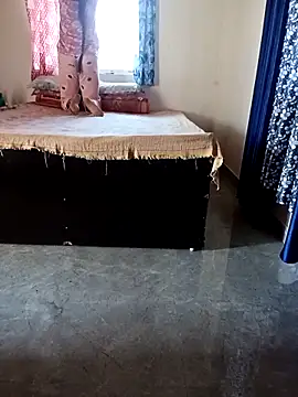 Snapshot of EeshaBhabi chatting on 19, 11, 2025 EeshaBhabi online show from 19, 11, 2025