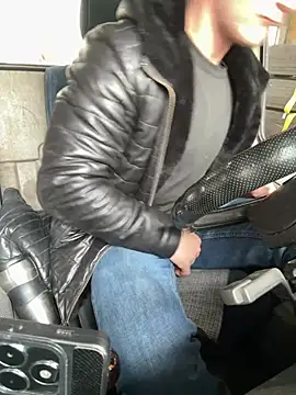 AlexGWoW online show from 4, 2, 2025