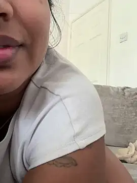 TEMPTING-TAMMY online show from 9, 5, 2026