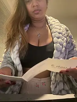 Snapshot of TEMPTING-TAMMY chatting on 16, 12, 2025 TEMPTING-TAMMY online show from 16, 12, 2025