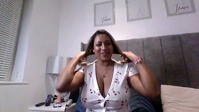 Snapshot of TEMPTING-TAMMY chatting on 16, 1, 2025 TEMPTING-TAMMY online show from 16, 1, 2025