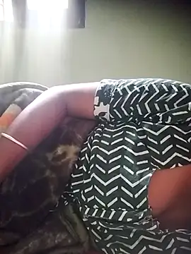 aadhini01 online show from 25, 11, 2025