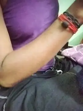 aadhini01 online show from 8, 3, 2025