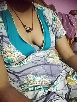 aadhini01 online show from 14, 11, 2025