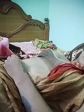 aadhini01 online show from 31, 1, 2025