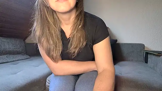 stunning Rosi online show from 26, 11, 2025