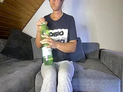 stunning Rosi online show from 10, 9, 2025