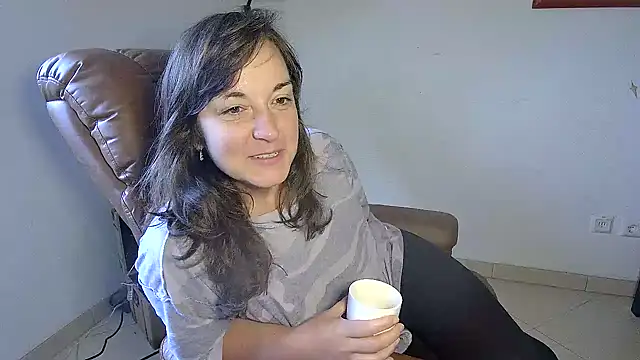 stunning Rosi online show from 11, 1, 2025