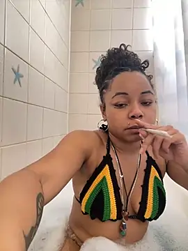 Snapshot of ChloeRebel chatting on 3, 1, 2025 ChloeRebel online show from 3, 1, 2025