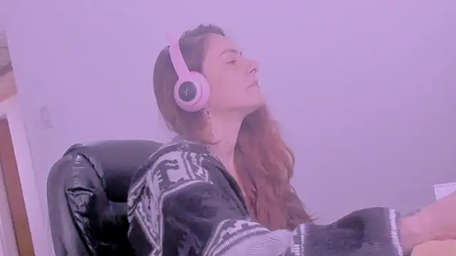 jessiburningheels online show from 15, 4, 2026