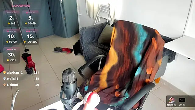 jessiburningheels online show from 16, 2, 2025