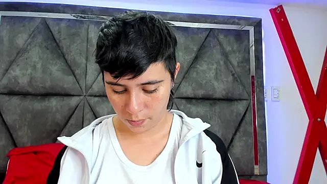 AbbySmiitth  online show from 10, 4, 2026