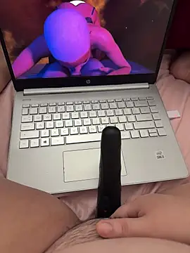 yourcutesarah online show from 28, 10, 2025