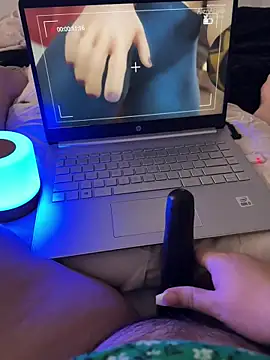 yourcutesarah online show from 15, 11, 2025