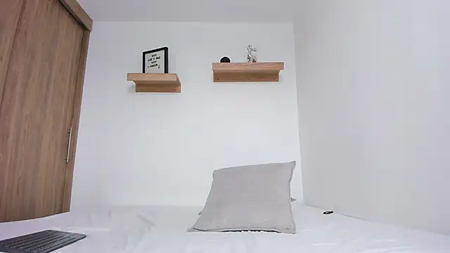 serge 7 online show from 10, 4, 2026