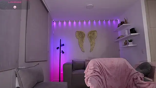 Snapshot of lupejones chatting on 9, 2, 2026 lupejones online show from 9, 2, 2026