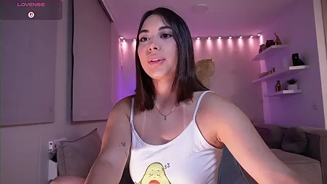 lupejones online show from 4, 3, 2026