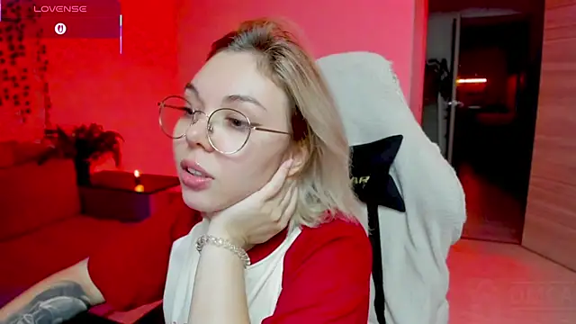 Snapshot of whoa-hoa-hoa-hoa-hoa chatting on 9, 11, 2025 whoa-hoa-hoa-hoa-hoa online show from 9, 11, 2025