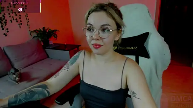 Snapshot of whoa-hoa-hoa-hoa-hoa chatting on 12, 11, 2025 whoa-hoa-hoa-hoa-hoa online show from 12, 11, 2025