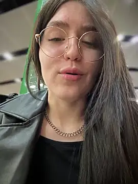 meow girl online show from 6, 3, 2025