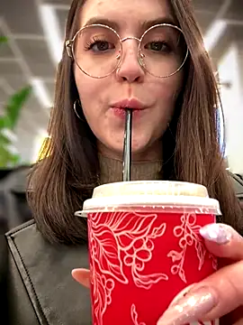 meow girl online show from 22, 10, 2025