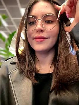 meow girl online show from 16, 10, 2025