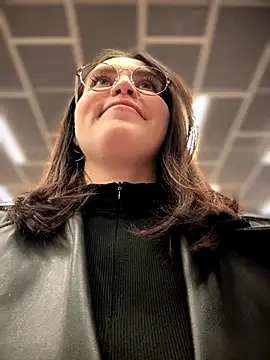 meow girl online show from 2, 10, 2025