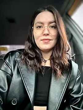 meow girl online show from 23, 11, 2025