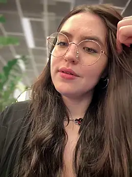 meow girl online show from 18, 9, 2025