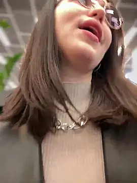 meow girl online show from 21, 10, 2025