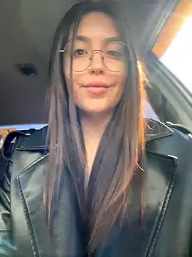 meow girl online show from 10, 4, 2026