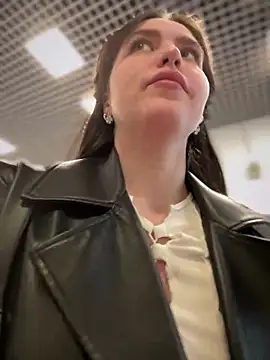 meow girl online show from 1, 3, 2025