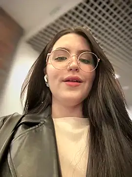 meow girl online show from 26, 2, 2025